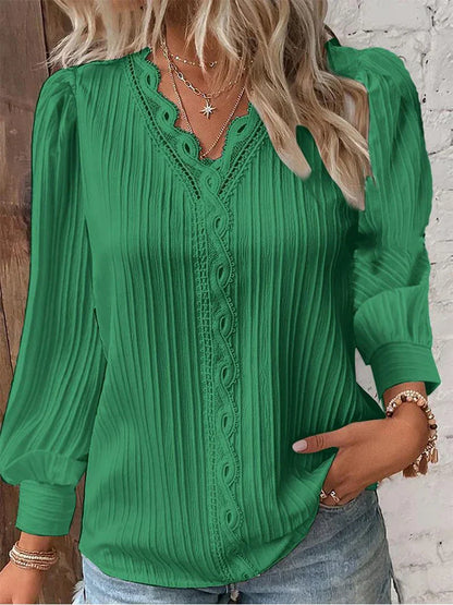 Emma | Bluse mit Spitzen-Details aus Chiffon